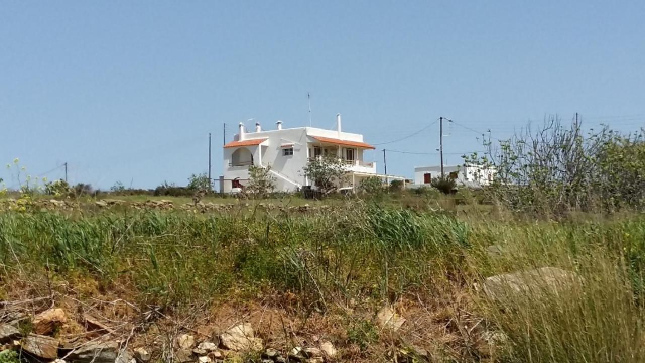 Ano SangrionRhykkes Farmhouse With Viewアパートメント エクステリア 写真